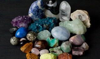 A货翡翠敲开什么样 什么事翡翠A货