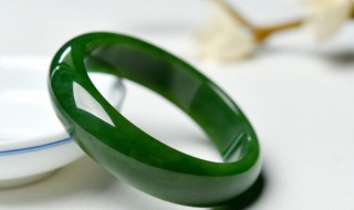 比龙石种更稀有的翡翠（翡翠龙种是不是龙石）