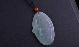 和绿翡翠相似的玉石是什么意思 岫玉和翡翠的区别