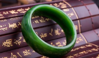 男的带翡翠什么寓意好有特点 男生带翡翠好吗