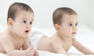 双胞胎名字大全女孩（双胞胎名字大全女孩月）