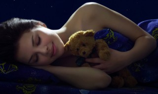 梦见抢别人钱什么意思（梦见去抢别人的钱）