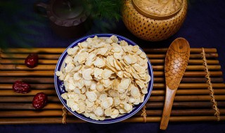 西洋参和三七粉一起吃的功效 西洋参和三七粉一起吃的功效西洋参和丹参有什么辽