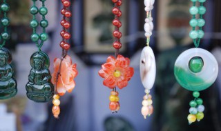 翡翠如玉牌什么意思 翡翠玉牌图案大全及寓意