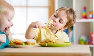 好吃的成语 形容美食好吃的成语