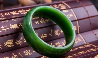 翡翠是a货什么价 翡翠a货价值多少钱