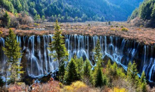 四川必去十大景点排名（四川必去十大景点排名彭州）