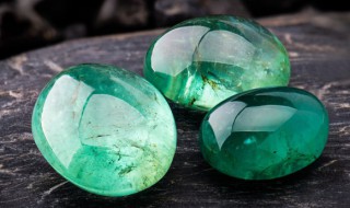 清代玻璃种翡翠为什么贵 清朝好翡翠为何不是玻璃种