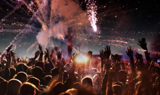 节日的由来 中国传统节日的由来