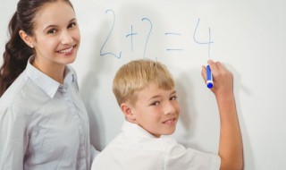 三年级孩子上课走神怎么办（三年级学生上课走神怎么办）