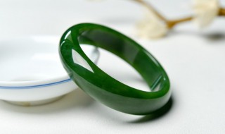 翡翠怎么介绍给顾客 翡翠卖点怎么介绍给客人客人