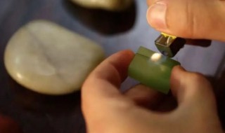 用火烧能鉴别玉和玻璃吗(用火烧可以鉴别玉嘛)