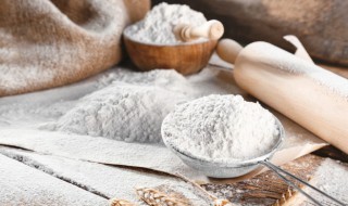 粘米粉做肠粉太硬怎么回事（普通大米做出来的肠粉为什么很粘）