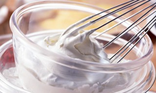 打蛋清怎么打出奶油（如何打蛋清成奶油）