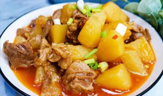 家常炖牛肉土豆怎么做（土豆炖牛肉怎样做）