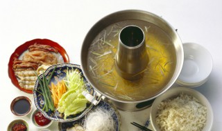 在家做火锅买什么料 自己买的火锅料在家怎么做