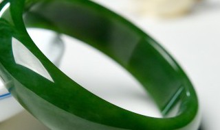 上海翡翠原石市场（上海哪里有卖翡翠原石的地方）