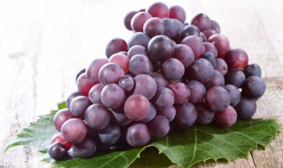 葡萄干和葡萄营养一样吗 鲜葡萄和葡萄干的营养有什么区别