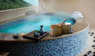 泡温泉一般泡多长时间最好（泡温泉最好泡多久）