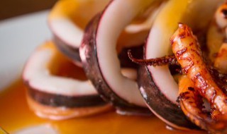 鱿鱼泡发太久会中毒吗（干鱿鱼泡发一天有毒）