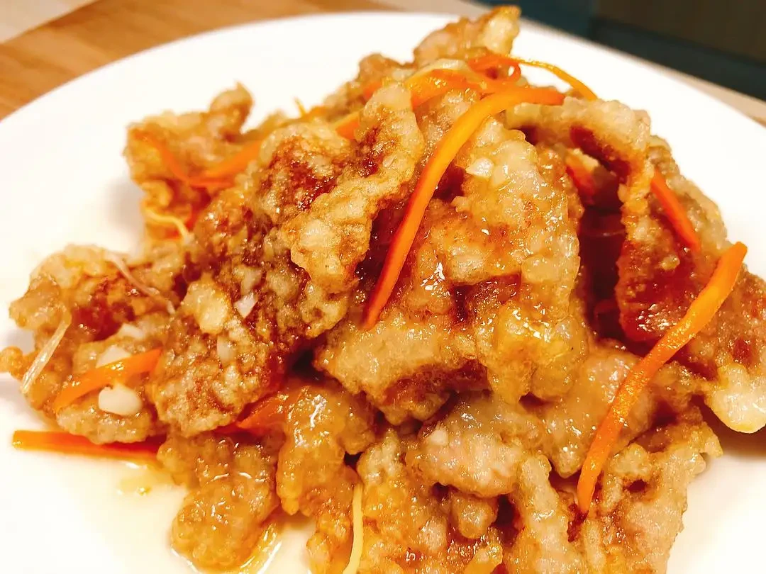 锅包肉是哪个地区的名菜?(锅包肉是哪个地区的特色菜)