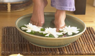 泡脚30分钟相当于运动多久 泡脚到底20分钟还是30分钟