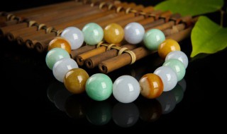 网上卖翡翠怎么卖（如何在网上卖翡翠）