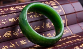 怎么验证翡翠手镯 如何鉴定翡翠玉镯