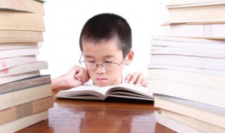 带有八才的四字成语 有才字的四字成语