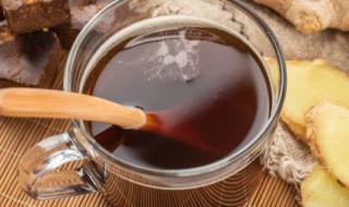 煮核桃红糖水喝有什么功效 核桃煮红糖水喝的功效