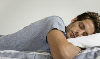 女人做梦梦到狗冲我叫 已婚女人梦见狗冲自己叫