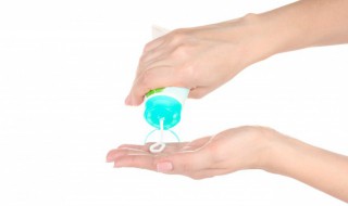 防晒霜补涂好还是直接涂 防晒霜补涂是直接涂吗