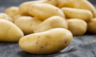 五花肉干煸土豆片怎么做 五花肉干煸土豆片的做法