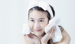 氨基酸洗面奶适合什么肤质(氨基酸洗面奶适合什么肤质用)