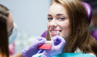 吃什么美白牙齿效果好（吃什么食物有助于牙齿美白）