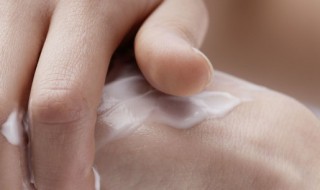 没开封的护手霜过期了还能用吗 没开封的护手霜过期了还能用吗吗