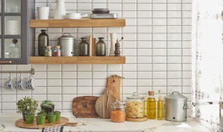 厨房地面油污怎么清理（厨房地面油污怎么清理生活小妙招）