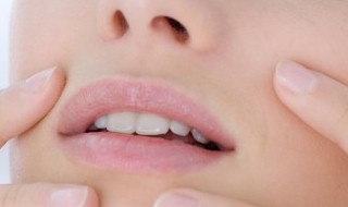 夏天脸干怎么办（夏季脸干怎么办）