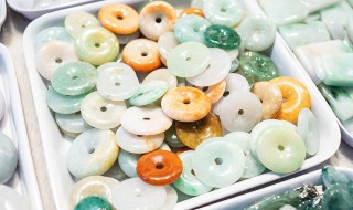 最贵翡翠原石 最贵翡翠原石排名?