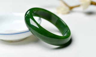 老坑冰糯种翡翠 老坑冰糯种翡翠价格