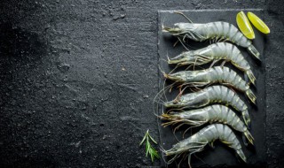 煮熟的虾为什么不变红 煮熟的虾变红的原因简单