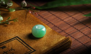 和田玉鉴别(和田玉鉴别真假的方法)