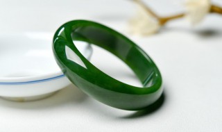 翡翠白条好不好（翡翠大白条）