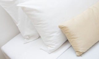 为什么床垫子上的塑料膜一定要撕掉 为什么床垫子上的塑料膜一定要撕掉才能睡