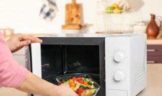 如何用微波炉烤生的烤鱼片 烤鱼微波炉怎么做烤鱼