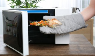 微波炉保护膜需要撕掉吗 新买微波炉外面那层膜应该撕去吗