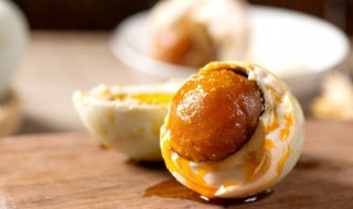 蒸咸鸭蛋多长时间 蒸咸鸭蛋要多长时间