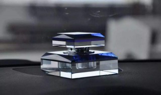 夏天车内可以放香水吗 夏天车上不能放香水吗?