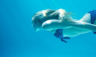 夏天宝宝游泳多少度合适（夏天宝宝游泳温度多少合适）