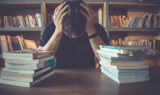 绿字怎么组词（绿字怎么组词和拼音）